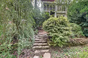 302 Edgewater Cir, Chapel Hill, NC 27516 - Photo 61