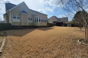 1347 Stone Lion Dr, Fuquay-Varina, NC 27526 - Photo 33