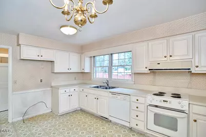 606 Churchill Drive, Chapel Hill, NC 27517 - Photo 27