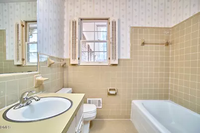 606 Churchill Drive, Chapel Hill, NC 27517 - Photo 35