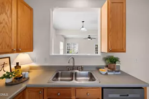 101 Graystar Rd, Apex, NC 27502 - Photo 7