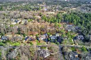 211 Bordeaux Ln, Cary, NC 27511 - Photo 67