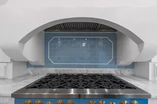 211 Bordeaux Ln, Cary, NC 27511 - Photo 23