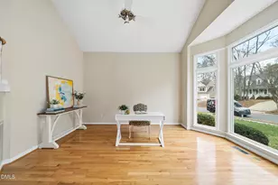 805 Beddingfield Dr, Knightdale, NC 27545 - Photo 5