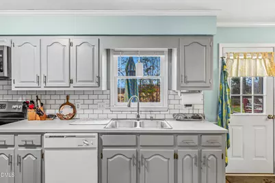 3316 Golden Oaks Drive, Graham, NC 27253 - Photo 19