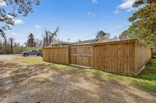 2001 Auburn Rd, Raleigh, NC 27610 - Photo 13