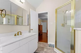 821 Woodburn Rd, Raleigh, NC 27605 - Photo 23