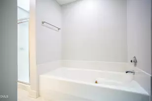 69 Fernwood Ln, Chapel Hill, NC 27516 - Photo 15