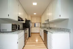 69 Fernwood Ln, Chapel Hill, NC 27516 - Photo 5