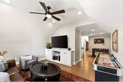 2638 Lakeview Drive, Raleigh, NC 27609 - Photo 39