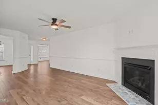 808 Red Oak Tree Dr, Fuquay Varina, NC 27526 - Photo 7