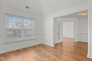 808 Red Oak Tree Dr, Fuquay Varina, NC 27526 - Photo 5