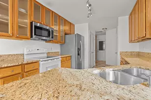 808 Red Oak Tree Dr, Fuquay Varina, NC 27526 - Photo 9