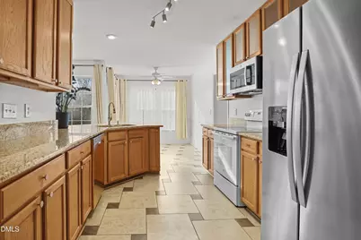 808 Red Oak Tree Drive, Fuquay Varina, NC 27526 - Photo 7