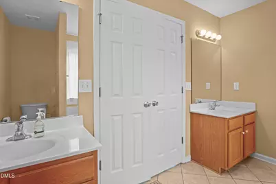 808 Red Oak Tree Drive, Fuquay Varina, NC 27526 - Photo 15