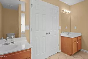 808 Red Oak Tree Dr, Fuquay Varina, NC 27526 - Photo 15