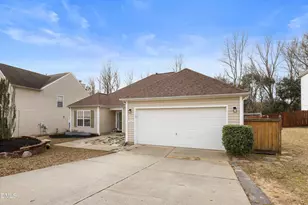 808 Red Oak Tree Dr, Fuquay Varina, NC 27526 - Photo 3