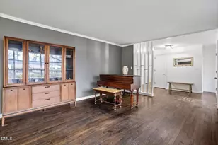 1014 Washington St, Cary, NC 27511 - Photo 7