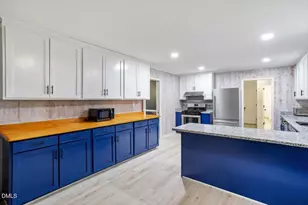 1014 Washington St, Cary, NC 27511 - Photo 15