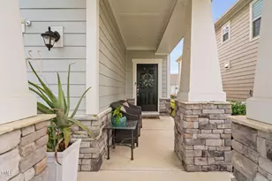 233 Sage Oak Ln, Holly Springs, NC 27540 - Photo 3