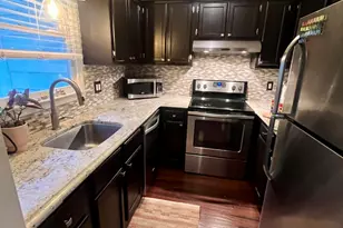 710 Powell Dr, Raleigh, NC 27606 - Photo 15