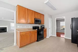 505 Pyracantha Dr, Holly Springs, NC 27540 - Photo 9