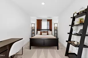 1000 Sweet Woodruff Dr, Zebulon, NC 27597 - Photo 19