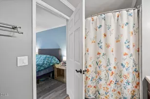 171 Beverly Ln, Henderson, NC 27537 - Photo 23