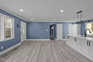 1 Westbury Pl, Durham, NC 27707 - Photo 3