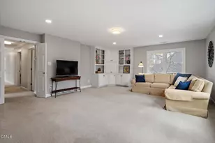 109 Ellsworth Pl, Chapel Hill, NC 27516 - Photo 61