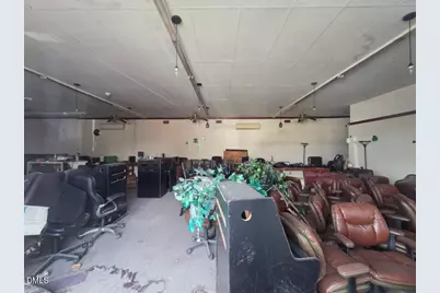 300 W Seaboard Street, Bladenboro, NC 28320 - Photo 5