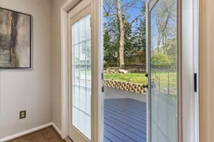 844 Madison Ave, Cary, NC 27513 - Photo 17