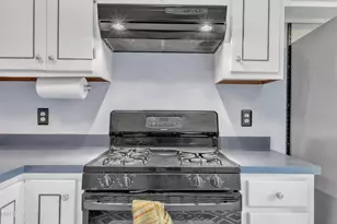 308 Deep Creek Dr, Clayton, NC 27520 - Photo 13