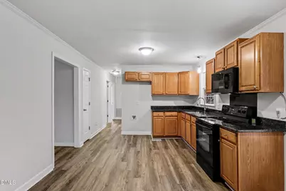 191 S Ida Street, Coats, NC 27521 - Photo 5