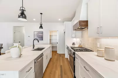 722 Powell Drive, Raleigh, NC 27606 - Photo 23