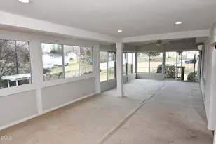 320 Crescent Dr, Clayton, NC 27520 - Photo 23