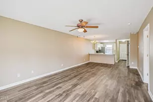 2431 Moran St, Burlington, NC 27215 - Photo 7