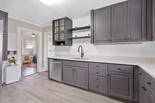 310 N 6th St, Smithfield, NC 27577 - Photo 11