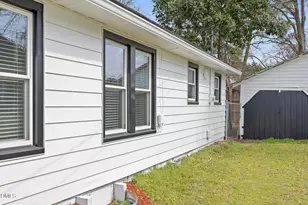310 N 6th St, Smithfield, NC 27577 - Photo 23