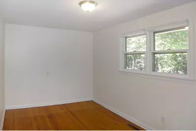 408 Hickory Drive #Main, Chapel Hill, NC 27517 - Photo 9