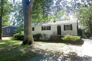 408 Hickory Dr, Chapel Hill, NC 27517 - Photo 15