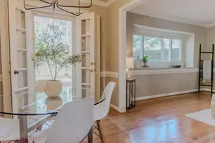 2884 Wycliff Rd, Raleigh, NC 27607 - Photo 7