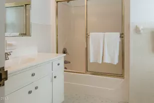 2884 Wycliff Rd, Raleigh, NC 27607 - Photo 21