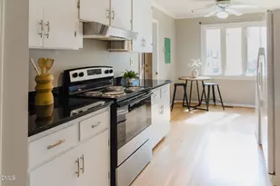 2884 Wycliff Rd, Raleigh, NC 27607 - Photo 13