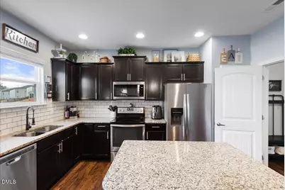 2678 Averon Drive, Fuquay-Varina, NC 27526 - Photo 9