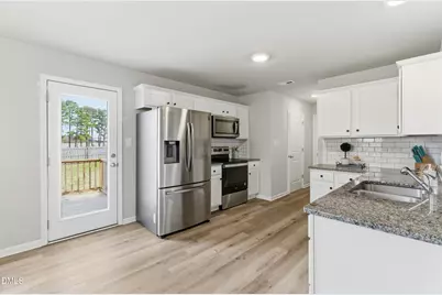 338 Beaver Tavern Drive, Benson, NC 27504 - Photo 11