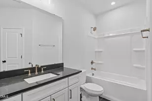 1049 Zelkova Ln, Chapel Hill, NC 27517 - Photo 11