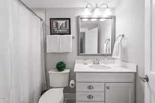 117 Acorn Xing Rd, Holly Springs, NC 27539 - Photo 25