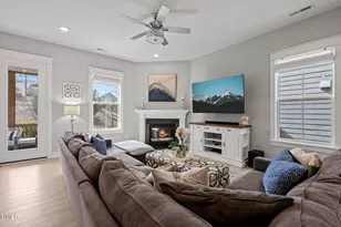 117 Acorn Xing Rd, Holly Springs, NC 27539 - Photo 7