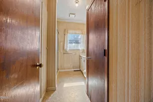 219 Minnis Ln, Graham, NC 27253 - Photo 17